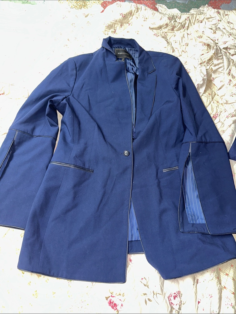 BCBGMaxAzria Navy Blue Single-Button Blazer